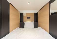 기타 5 Ryoma Nishiooi I - Hostel