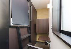 기타 6 Ryoma Nishiooi I - Hostel