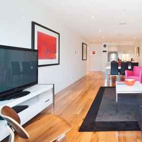 Primary image 1 Bay Views Port Melbourne, Apartemen Greater Dandenong