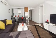 Others 5 Location and Bay Views