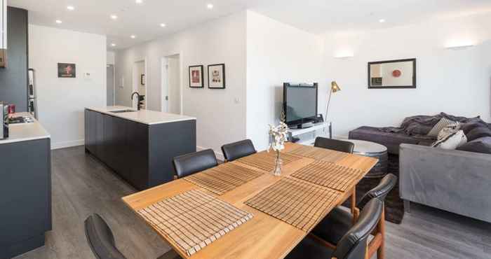 Others Executive 2br Caulfield North