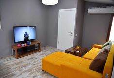 Others 7 Vavilla Apartment