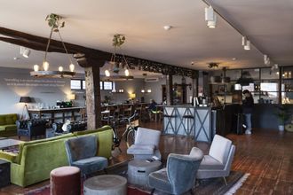 Lain-lain 4 The House of Sandeman