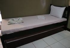 Lain-lain 6 Lola Charing Pension