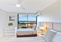 Others 7 De Ville Apartments