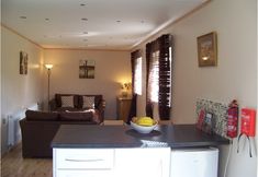 Others 5 The Old Post Office Cottage