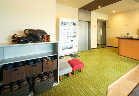 Others Air Hostel LCC