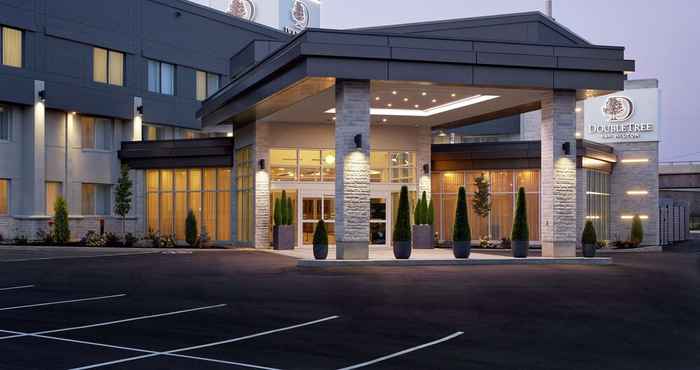 Others DoubleTree by Hilton Montreal Airport