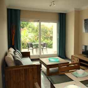 Primary image 1 Casa en Marbella, Benadalid Hotels