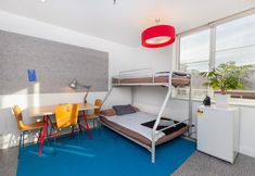 อื่นๆ 5 HENRIETTA, Carlton Studio Apartment