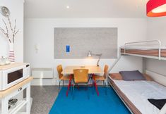 อื่นๆ 4 HENRIETTA, Carlton Studio Apartment