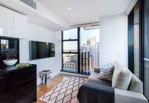 Khác LOGAN, 2BDR Melbourne Apartment