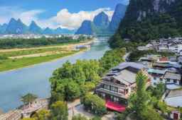 Yangshuo Riverview Hotel, USD 61.72