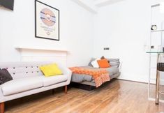 Others 5 The Dome Hyde Park