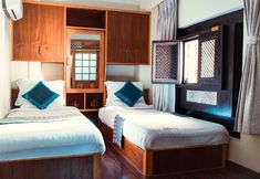 기타 5 Green Tara Heritage Home