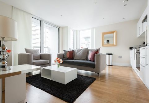 Others Cobalt Peach Tree