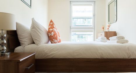 Others 2 Cobalt Peach Tree