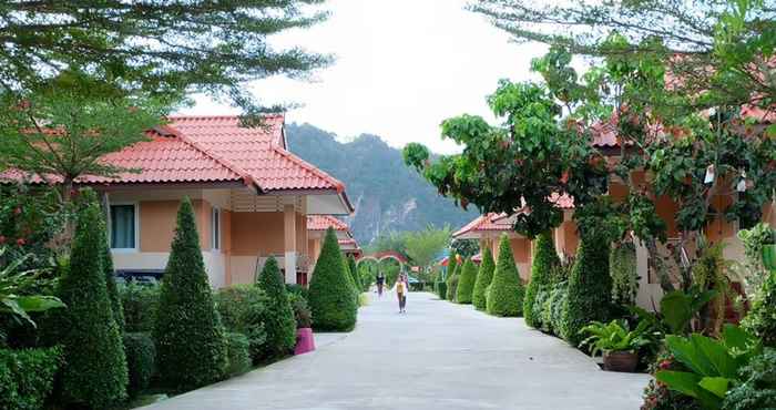 Lainnya Naris Phuview Resort