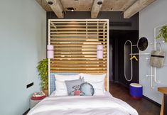 Others 6 25hours Hotel The Circle