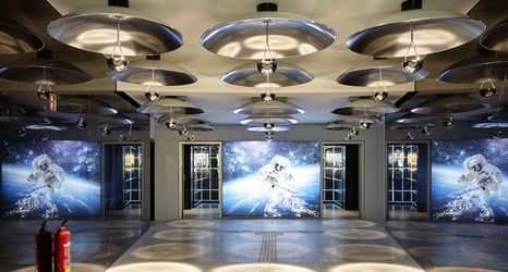 Others 2 25hours Hotel The Circle