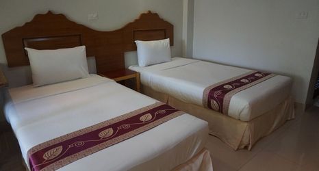 Others 2 Buppha Resort