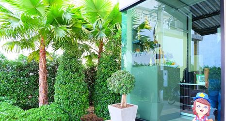 Others 2 Nai-Ya-Place