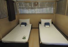 Khác 3 Nalu Surf Camp