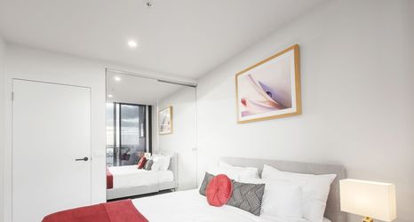 Khác 2 Ocean Views St Kilda Apartment by Ready Set Host