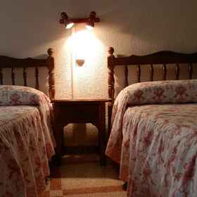 Primary image 1 호스탈 레스타우란테 산 포울, 부르기요스데톨레도 호텔