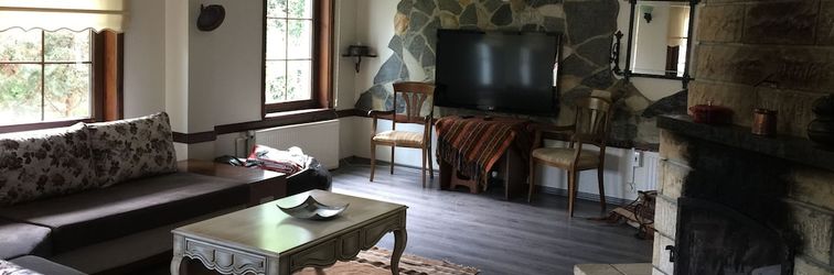 Others Tureyen Villalari 1