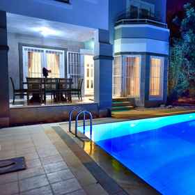 Primary image 1 インフィニティ マヴィ ヴィラ, フェティエ魚市場 ホテル