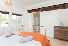 Others 6 The Queen Edith Place - Lovely 6BDR Home in Secluded Neighbourhood