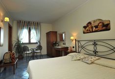 其他 3 E Poi....Ravello