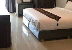 Others 4 Sunlight Hotel