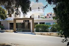 Others Varouxakis Hotel