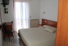 Others 5 Albergo Sole
