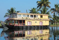Others 2 Beachparadise  Daycruise houseboat