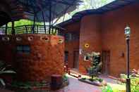 Khác Chiang Mai Unique Mud Houses