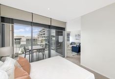 Khác 3 Accommodate Canberra - Lakefront
