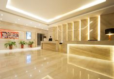 Khác 2 Oak International Apartment