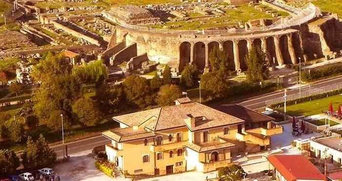 Lainnya Albergo Teatro Romano