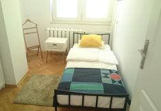 Others 4 Foksal Apartment