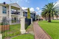 Lainnya Port Adelaide Harbourside Home