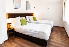 อื่นๆ 5 Pelikan Resort