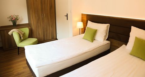 อื่นๆ 2 Pelikan Resort