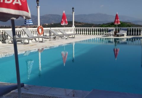 Khác Patara Ince Hotel