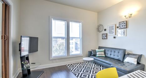 Lain-lain 2 Capitol Hill Apartments