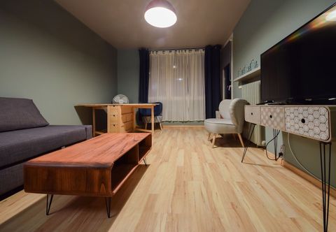 Others ShortStayPoland Srebrna - B36