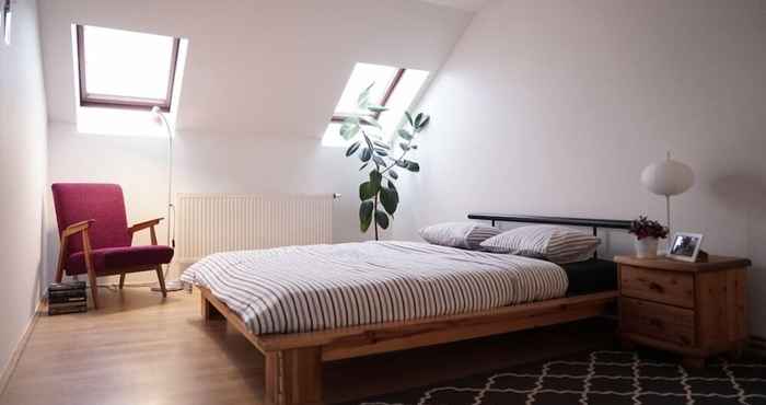 Lainnya Attic Flat With Amazing Terrace