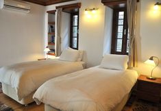 其他 3 Ionia House